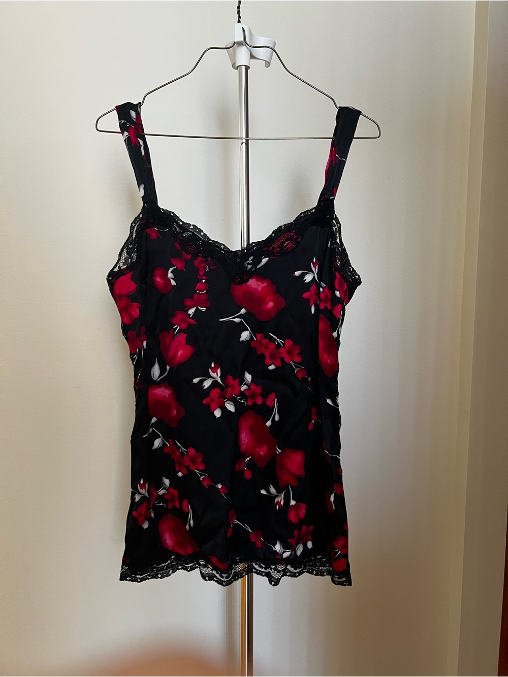 Black Floral Lace-Trim Silk Cami